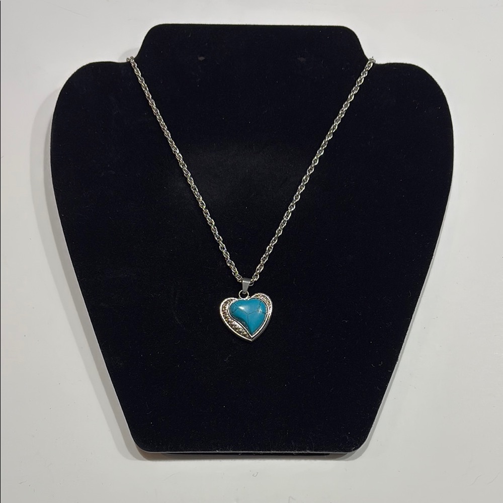 NEW! Silver Heart Pendant Necklace with Turquoise Inlay - Women Jewelry - Picture 1 of 2